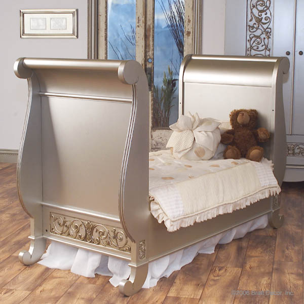 Chelsea Baby Crib