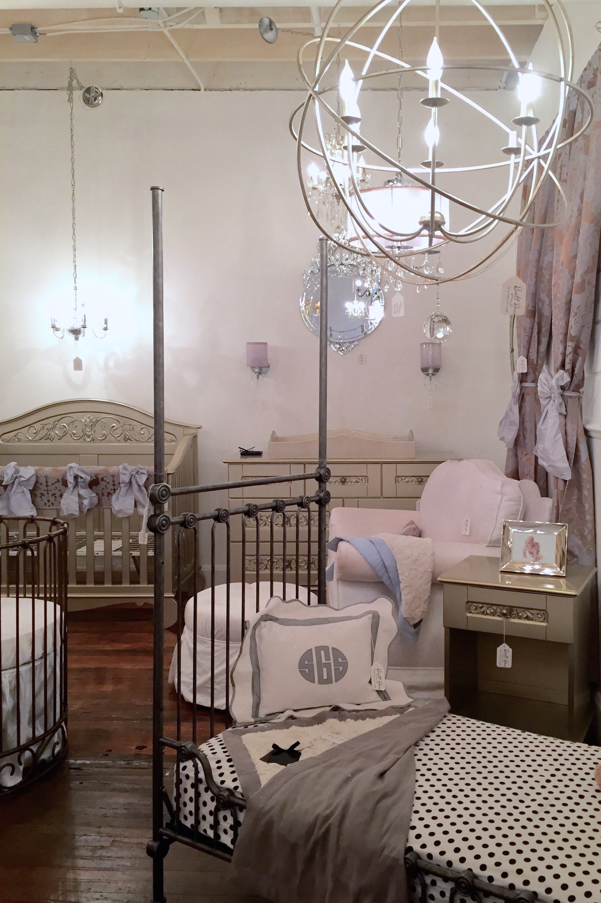 bratt decor joy crib