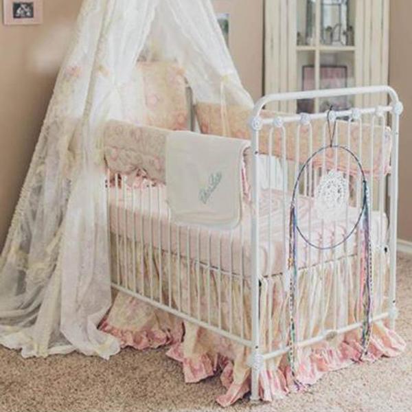 joy baby crib distressed