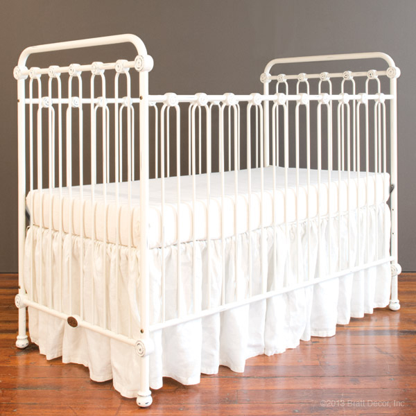 bratt decor joy crib