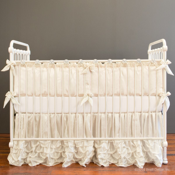 cream crib bedding