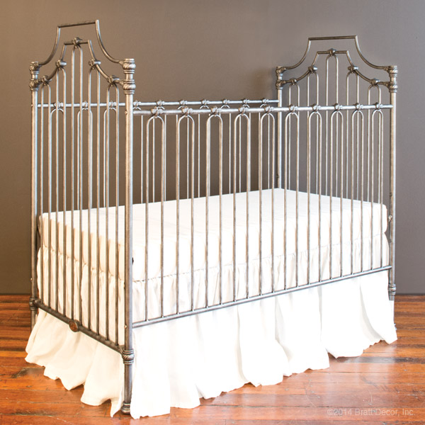 bratt decor crib