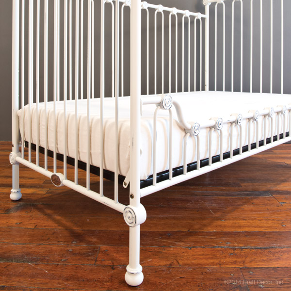 Bratt decor crib used online