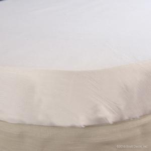 gia's rose oval crib sheet - white