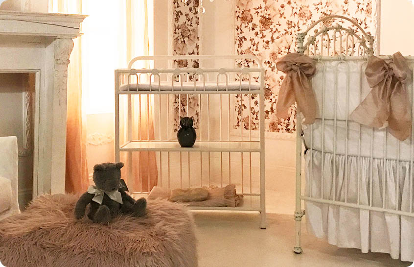 Bratt Decor: designer luxury baby changing tables dressers